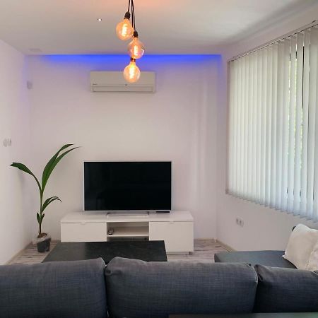 Nordic Style Apartment With Underground Parking Sofia Extérieur photo