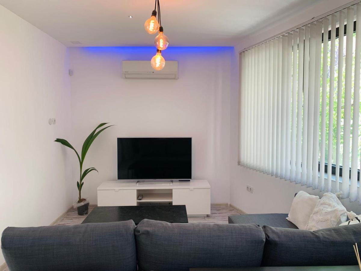 Nordic Style Apartment With Underground Parking Sofia Extérieur photo